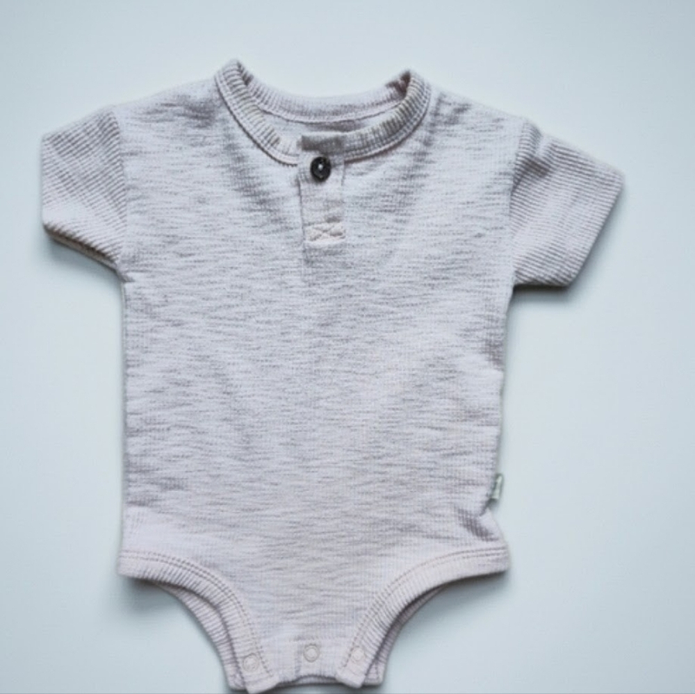 Easy Peasy Ribbed Baby Bodysuit Pink 6–9M Organic